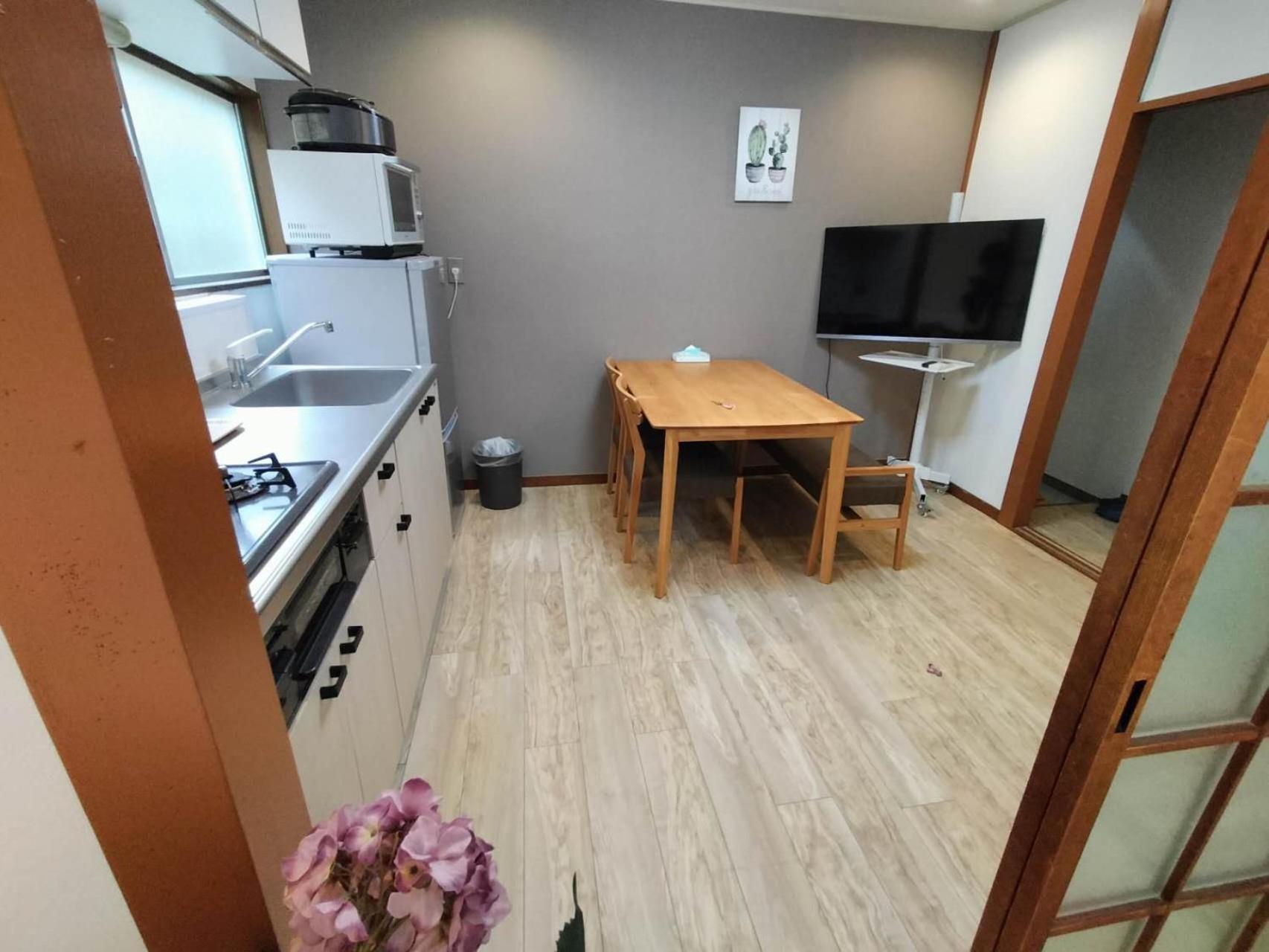 Nishi-Shinjuku-Zyz Aparthotel Tokyo Bagian luar foto